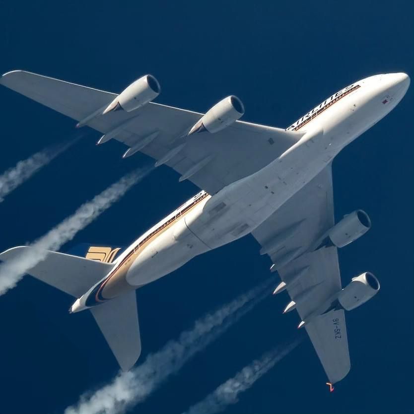 emiratesA380